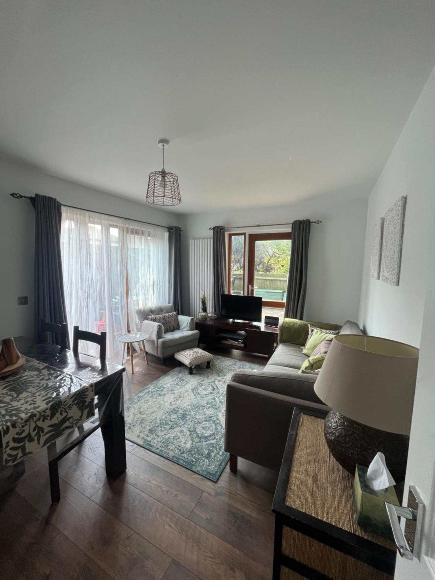 Inviting & Spacious 3bd Flat - Shadwell London